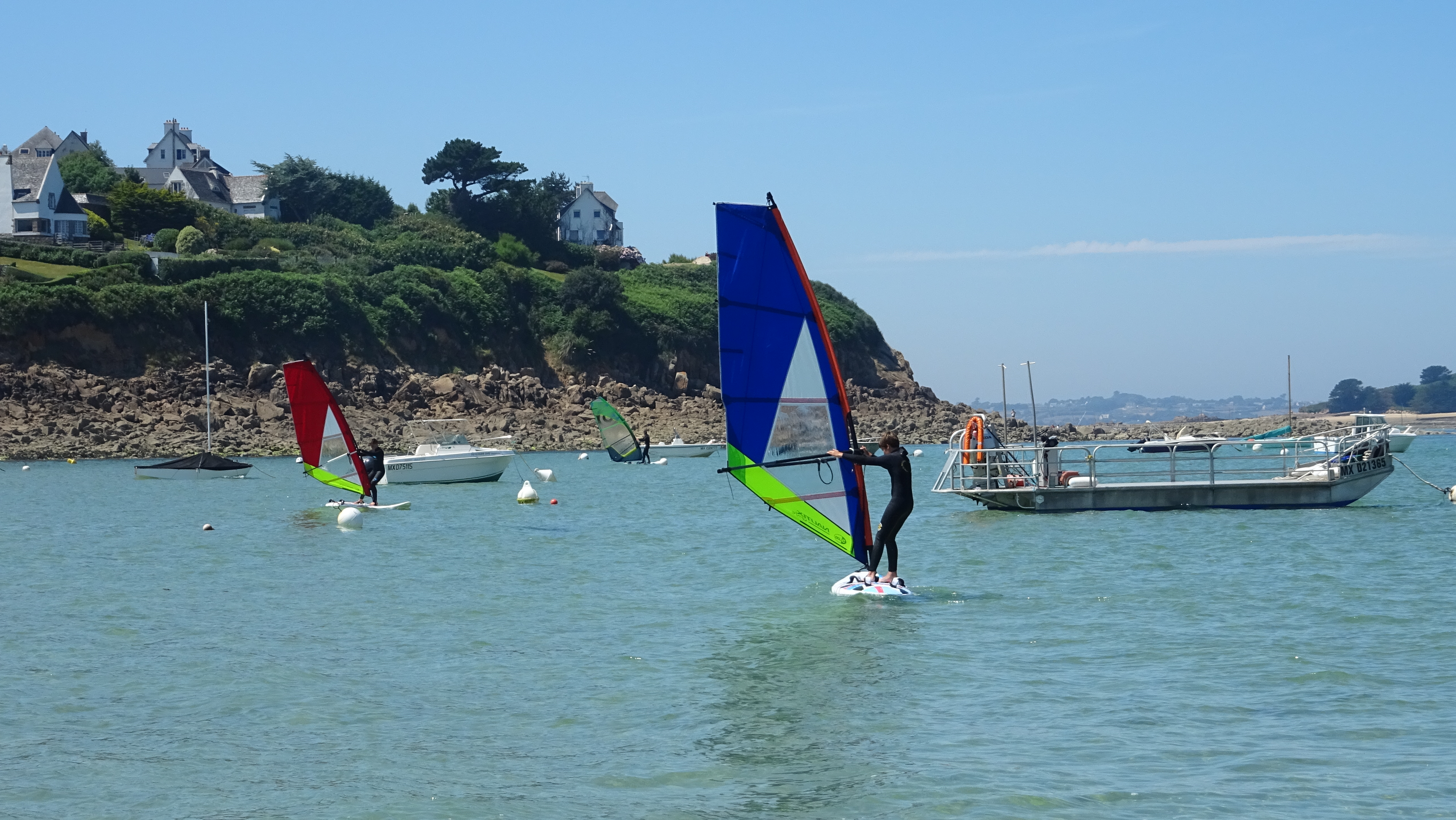 Stage de planche à voile – plage du Kelenn Stage de planche à voile - plage du Kelenn